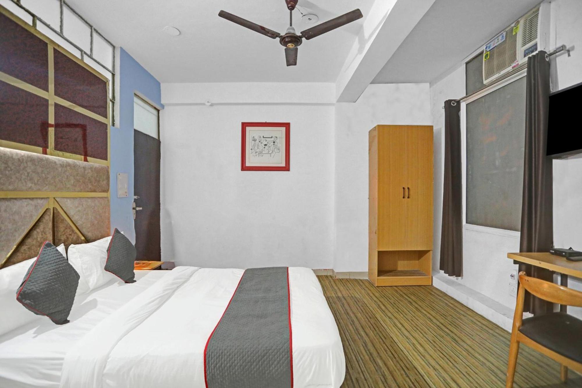 Collection O Jps Near Pvr Vikaspuri Delhi Hotel ภายนอก รูปภาพ