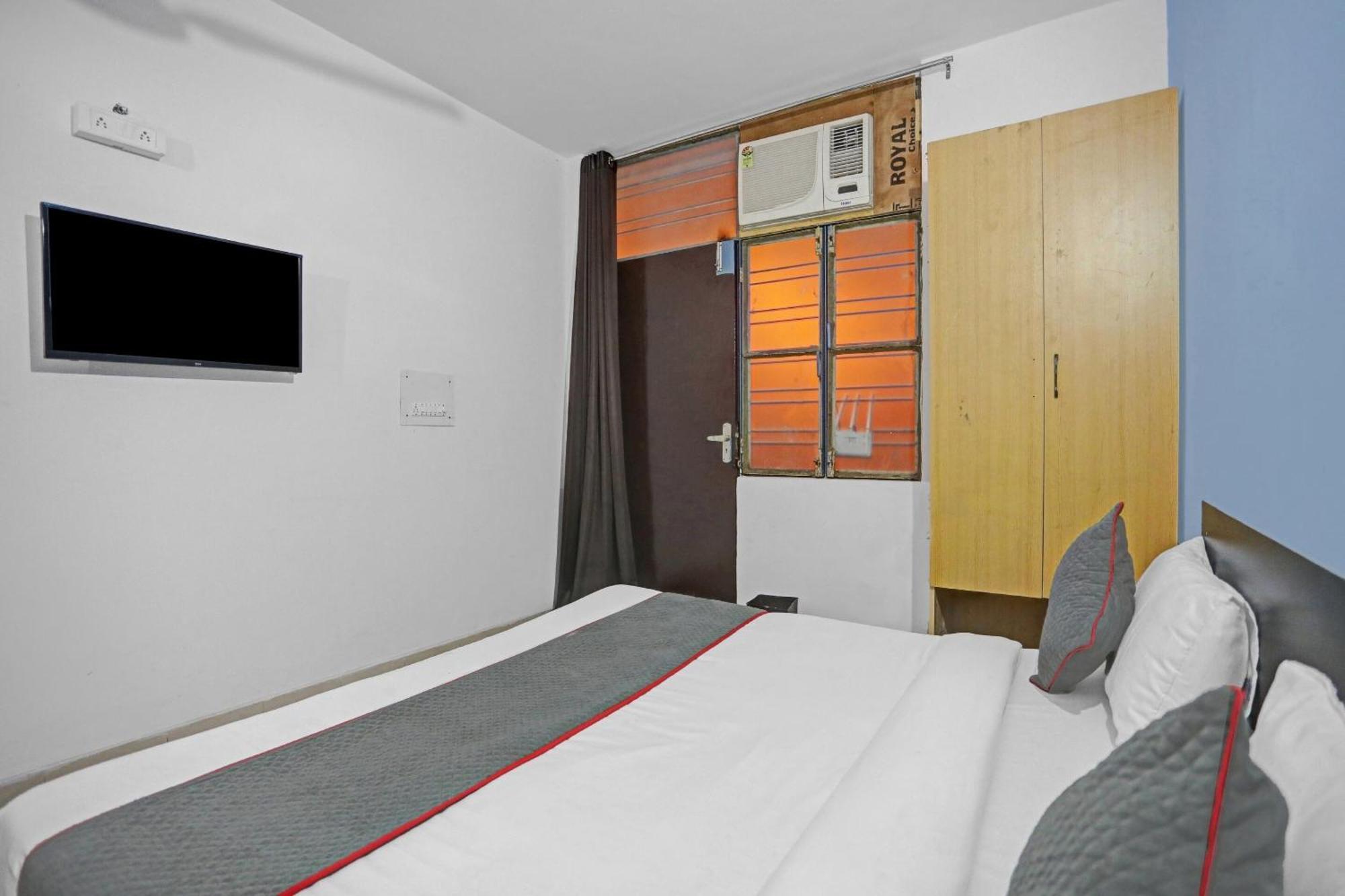 Collection O Jps Near Pvr Vikaspuri Delhi Hotel ภายนอก รูปภาพ